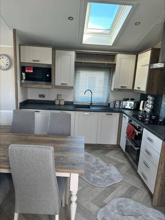 34, Sea View Country Park, Main road, Hornsea photo 4