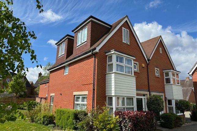 Thumbnail Semi-detached house for sale in Waterloo Walk, Kings Hill, West Malling, Kent