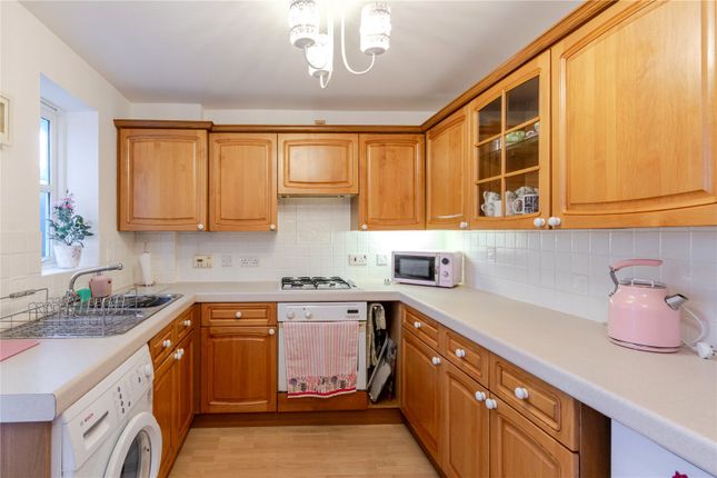 18, Childs Avenue, Uxbridge photo 3