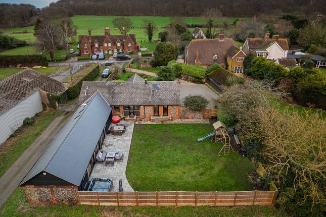 Barn conversion for sale in Thong Lane, Gravesend