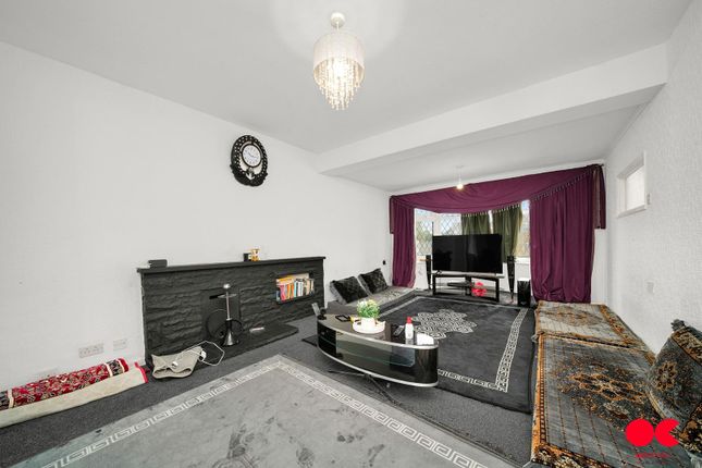 39, Ernest Road, Hornchurch photo 2