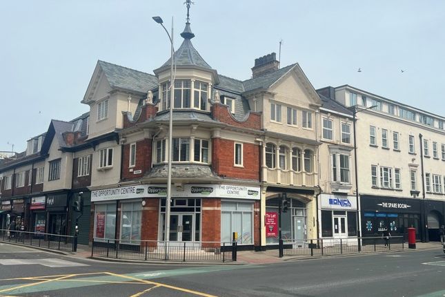 Thumbnail Retail premises to let in Ferensway, Hull, East Yorkshire