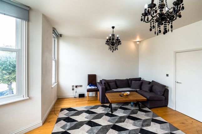 Flat for sale in Beaconsfield Road, London