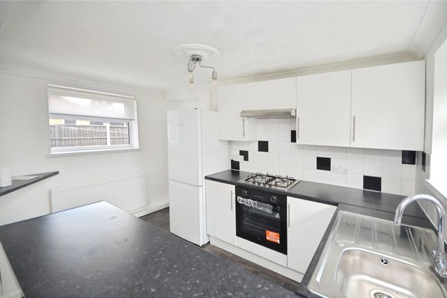 26, Crow Lane, Essex photo 5