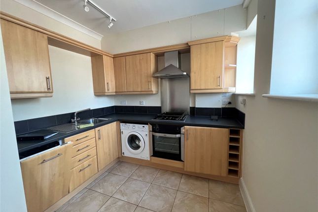 101A, Queens Road, Surrey photo 4
