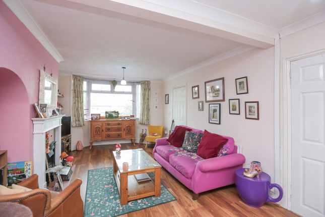 104, Coombes Lane, Birmingham photo 4