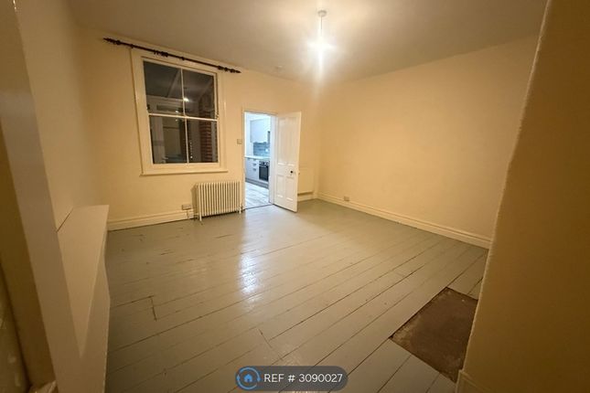 Trowbridge photo 3