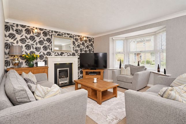 15 Turnbury Close, Chorley photo 3