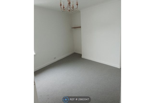 Glanmor Road, Llanelli photo 5