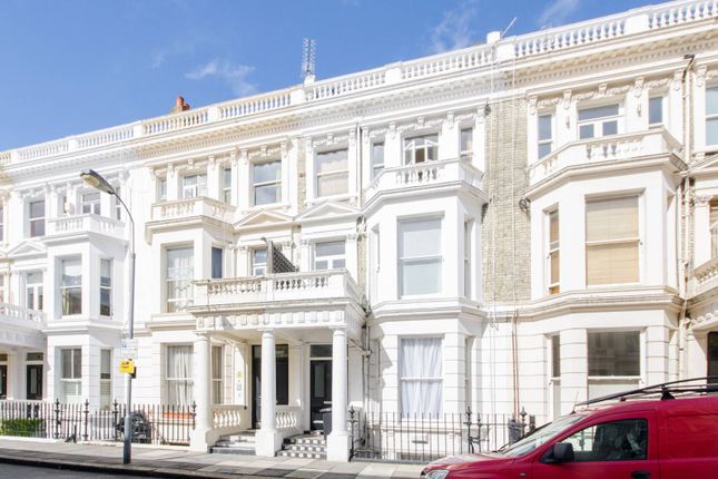 Flat to rent in Fairholme Road, Barons Court, London