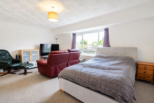 Flat 16, Trewartha Court, Pound Street, Liskeard photo 2