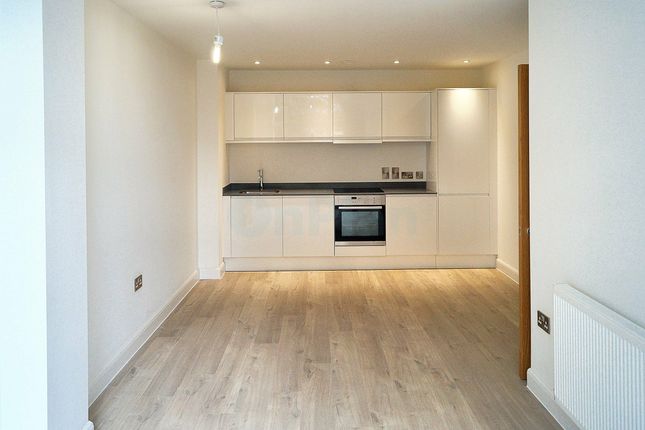 Flat for sale in Icknield House, 40 West Street, Dunstable, Bedfordshire