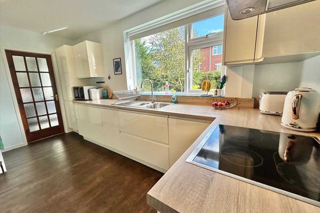 26, Normanton Lane, Nottingham photo 2