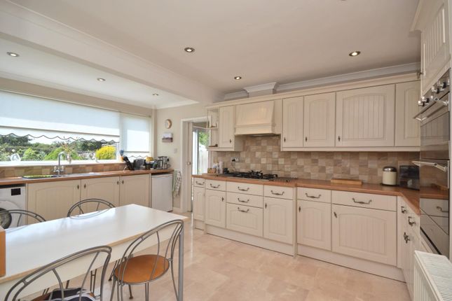 22, Silbury Rise, Bristol photo 4