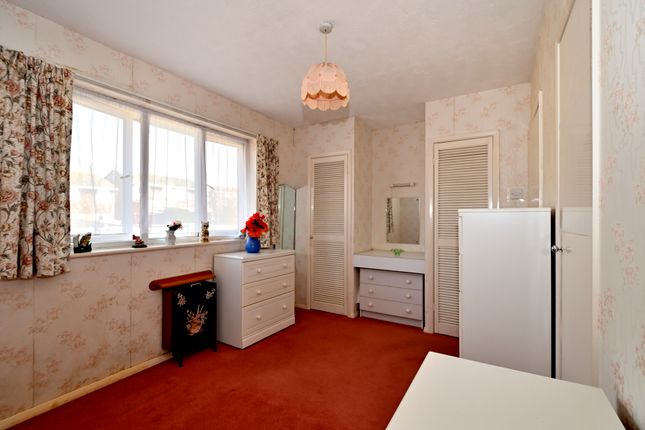 7a, Iford Close, South Heighton photo 3