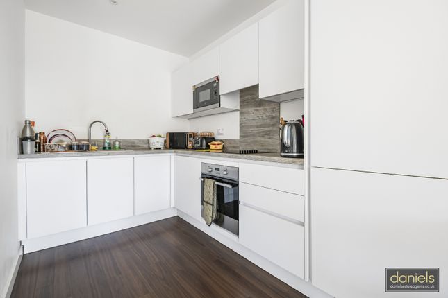 Flat 115, Marathon House, Olympic Way, Wembley Park photo 4