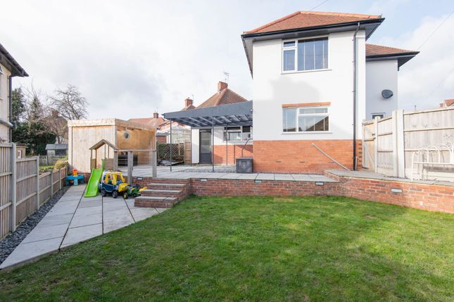 Semi-detached house for sale in Franklyn Road, Chesterfield