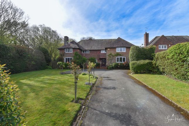 Thumbnail Detached house for sale in Kite Hill, Wootton Bridge, Ryde