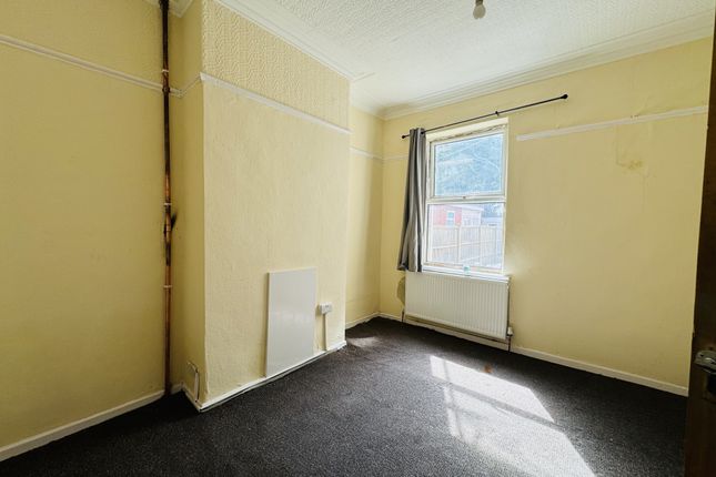 Terraced house to rent in Birmingham Road, West Bromwich