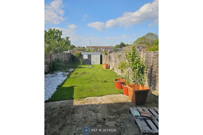 Fendyke Road, Abbey Wood Very Close To Abbey Wood Station, Belvedere photo 2
