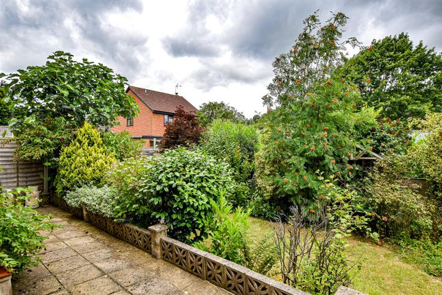 Link-detached house for sale in The Glebe, Great Witley, Worcester