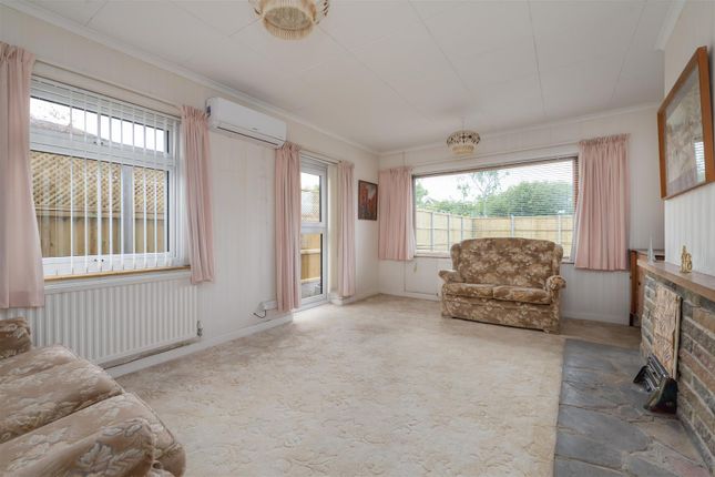24, Eden Road, Whitstable photo 2