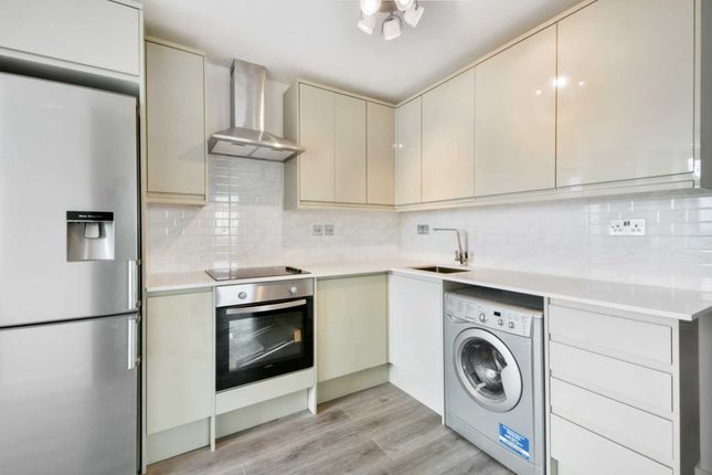 Thumbnail Flat to rent in Bush Court, Shepherds Bush Green, London