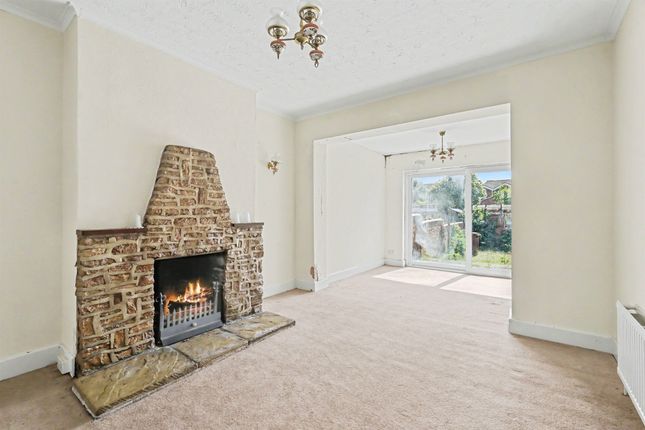 17, Kingsley Road, Northampton photo 2