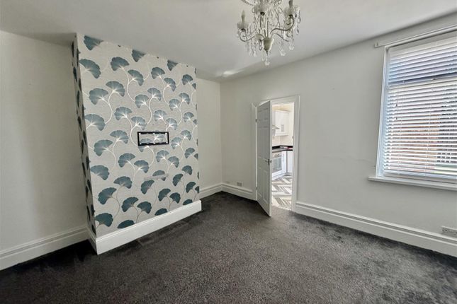 2, Derwent Terrace, Washington photo 4