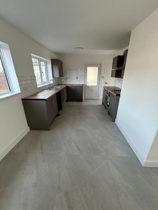 54, Bishopston Road, Cardiff photo 4