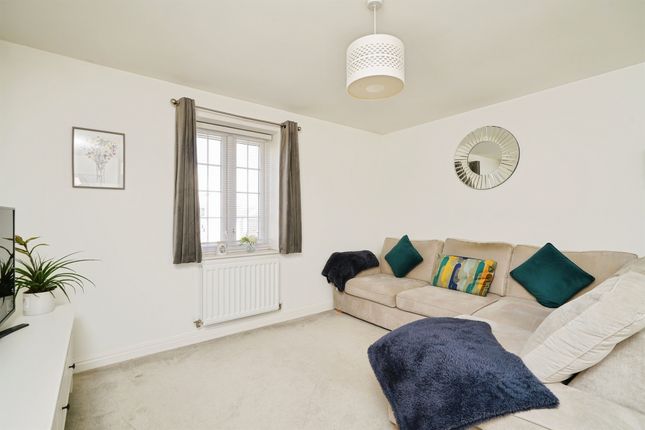 9c, Whitelands Way, Bicester photo 2