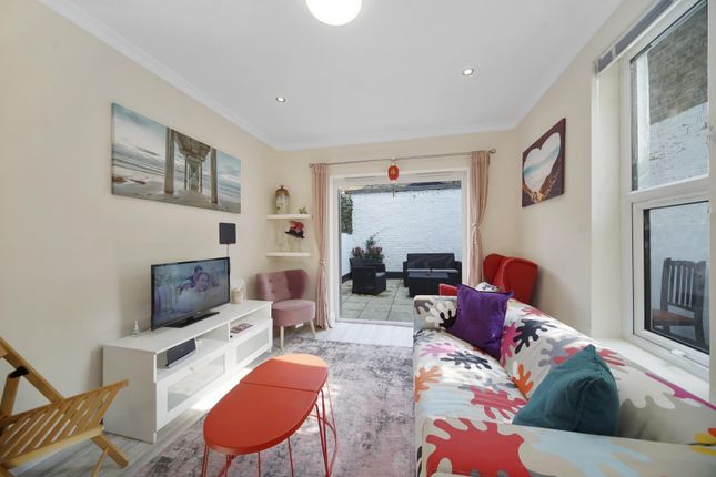 5, Kilkie Street, London photo 4