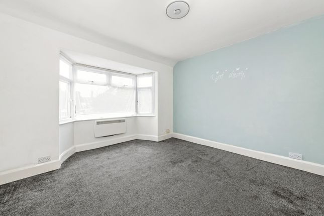 51, Montcalm Road, London photo 2