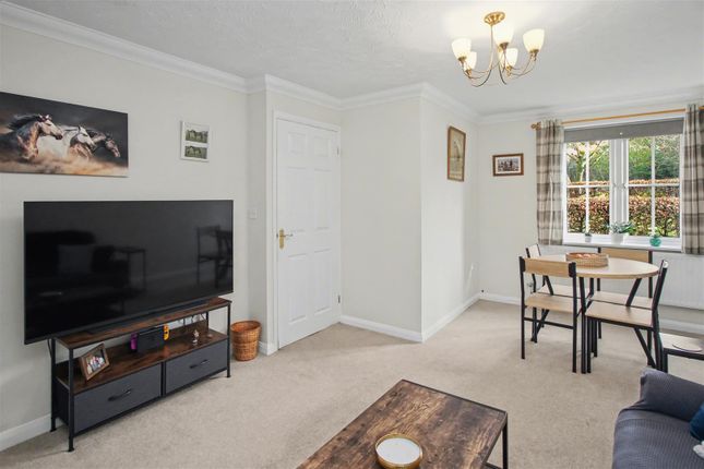 27., Foundry Walk, Thrapston photo 2