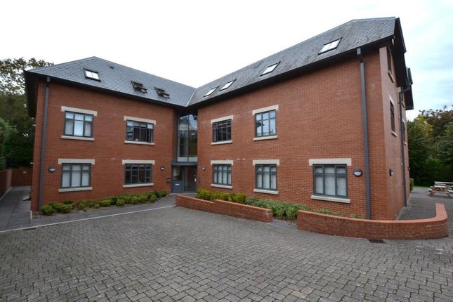 6-bed house on Thornton Hill, Exeter, £5,592/mo
