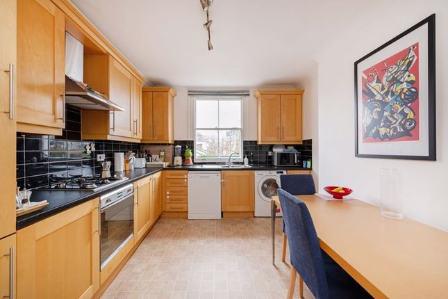 Thumbnail Flat to rent in Nugent Terrace, St Johns Wood