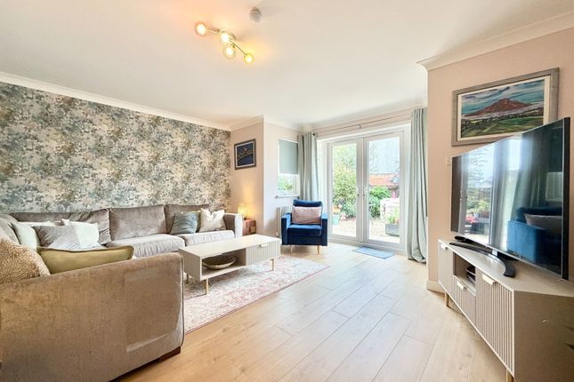 5, Moffat Place, Bonnybridge photo 3