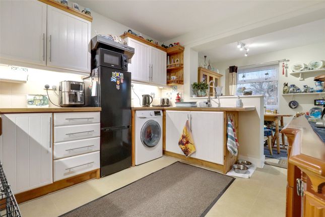 1 Melhuish Close, Witheridge Tiverton Devon, Tiverton photo 3