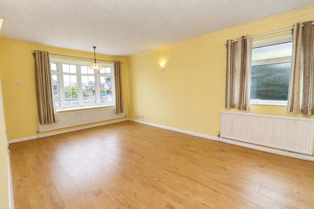 28, Chapel Fields, Holme On Spalding Moor photo 3