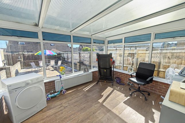 9, Dorset Drive, Darlington photo 4