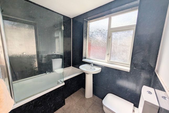 79, Agincourt Road, Portsmouth photo 5