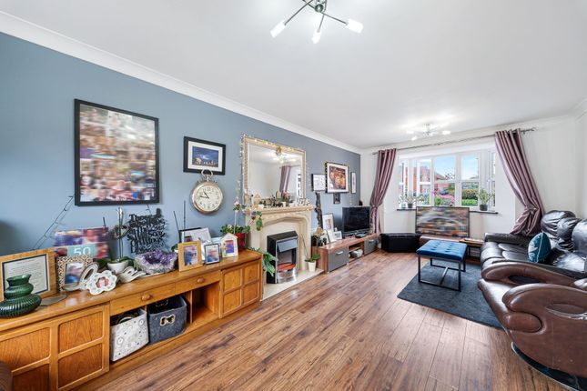 5 Roscommon Way, Widnes photo 4