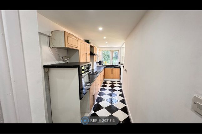 Edgemond Avenue, Birmingham photo 5