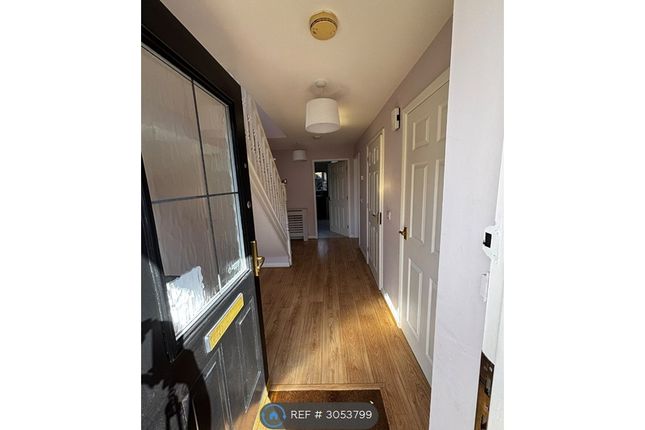 Firs Avenue, Uppingham, Oakham photo 3