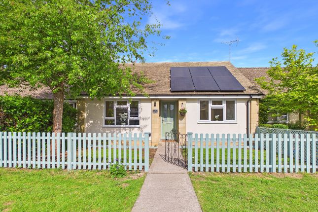 2-bed house on 6, HARRIS ROAD, SWINDON, £275,000