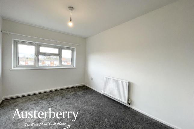 Town house to rent in Heathcote Road, Longton, Stoke-On-Trent