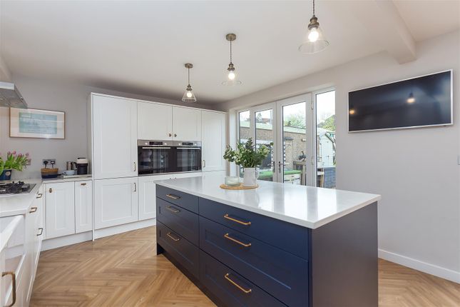 22, Lentworth Drive, Lancaster photo 4