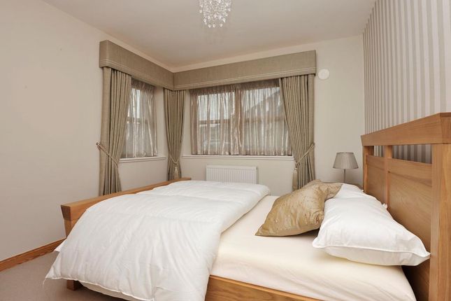 35, McIntosh Crescent, Aberdeen photo 5