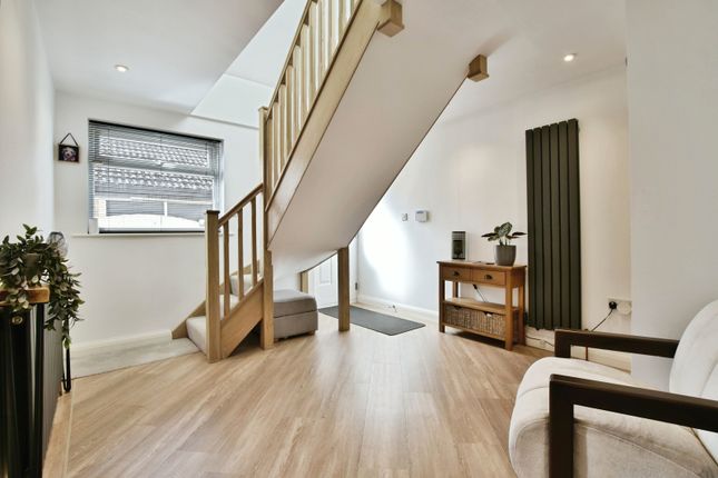 8, Buttermere Road, Cheshire photo 2