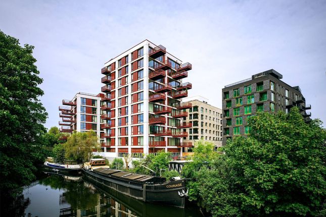 1-bed flat on 13, Magic Holdings Ltd, Brentford, £460,000